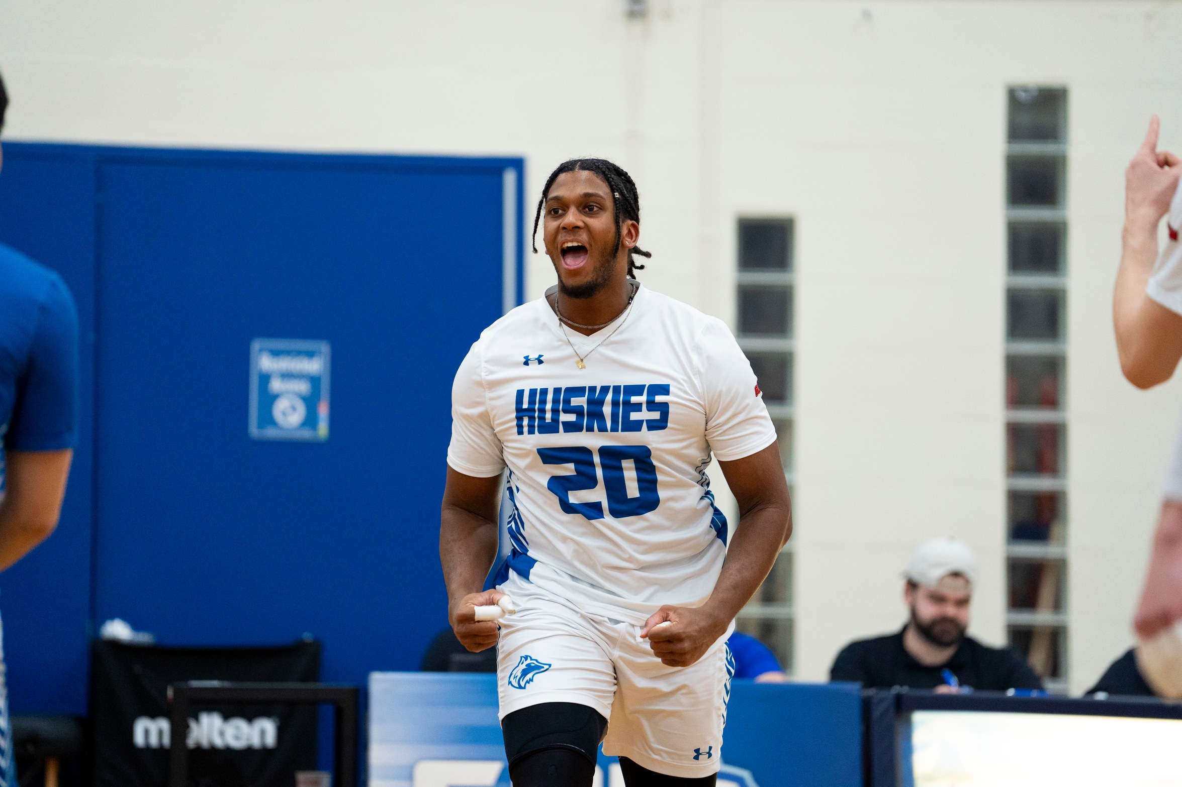 HUSKIES SWEEP LOYALIST