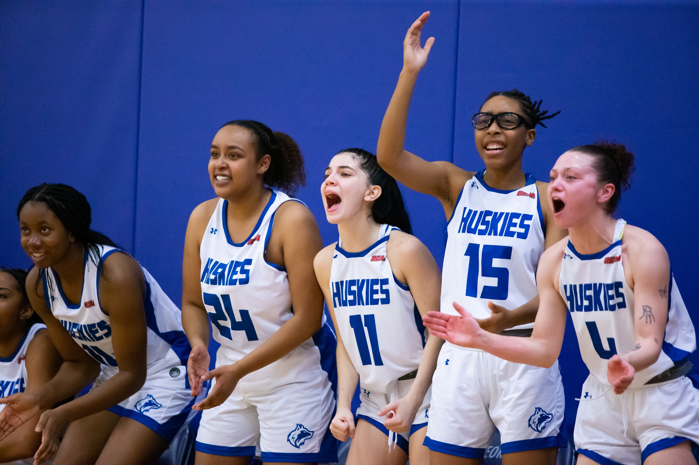 HUSKIES END 2023 ON HIGH NOTE